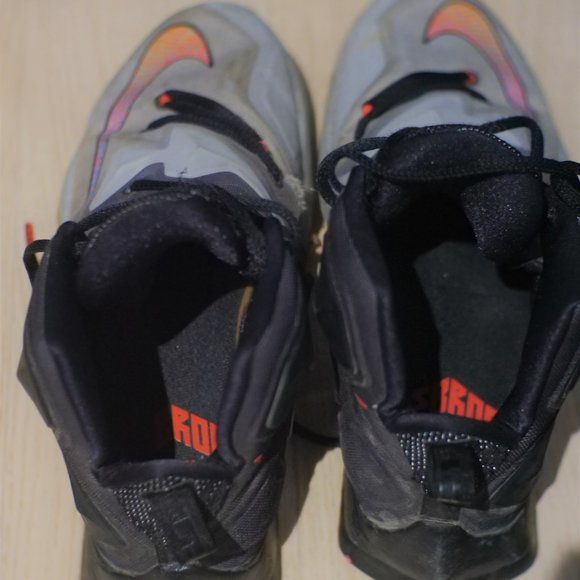 MEN NIKE LEBRON JAMES XIII BASKETBALL SHOES 9.5 - Picture 4 of 6